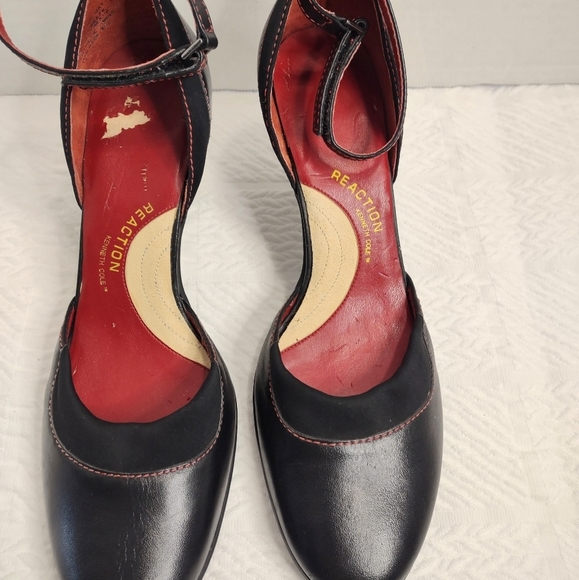 Kenneth Cole Reaction Mary Jane Heels w Ankle Strap - Picture 5 of 10